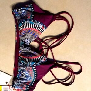 NWT Bikini Top Red Carter Size medium